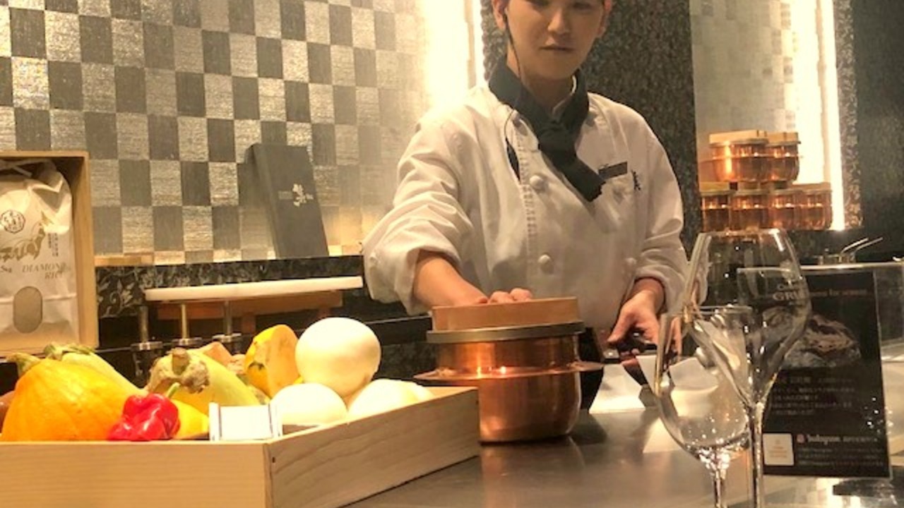 株式会社セブンヒルズ宮古島で働く人の写真2枚目