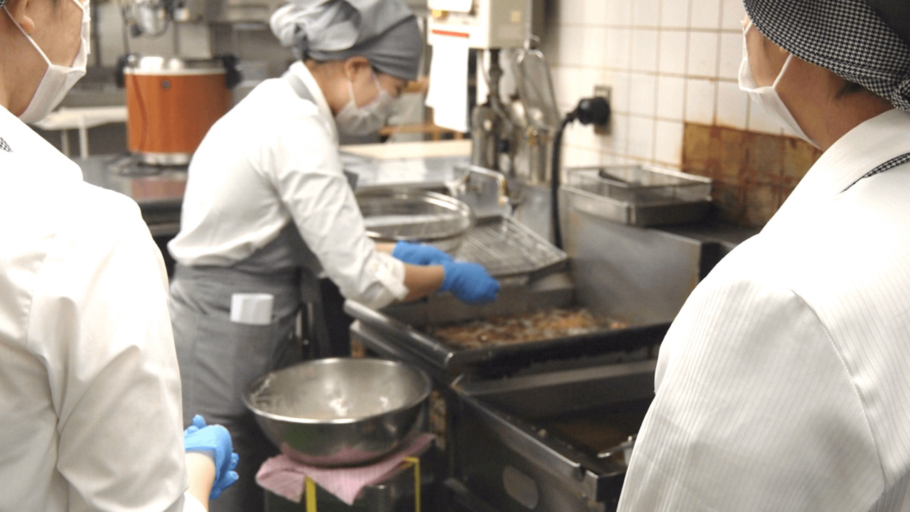 株式会社デリカスイトで働く人の写真2枚目