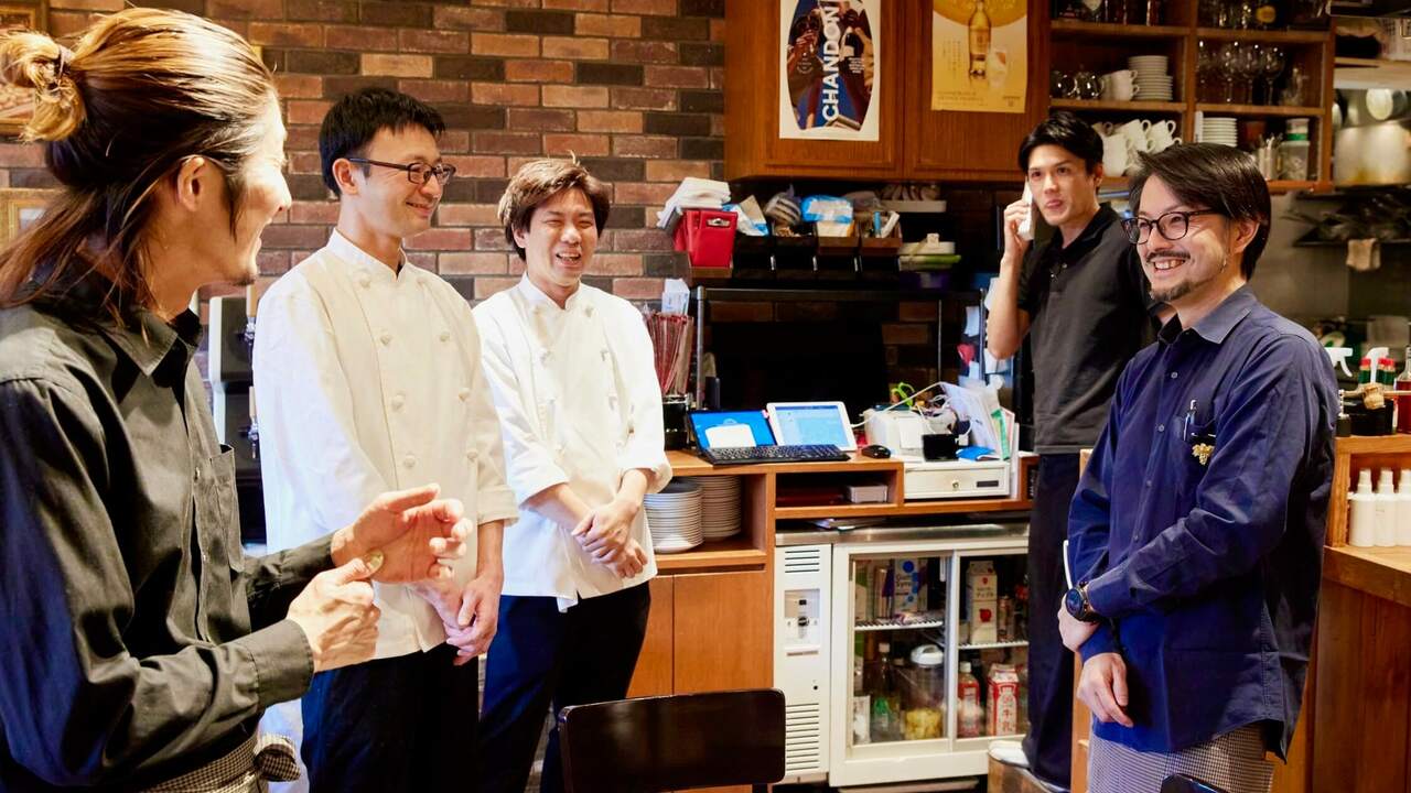 有限会社アールビーシートレーディングで働く人の写真1枚目