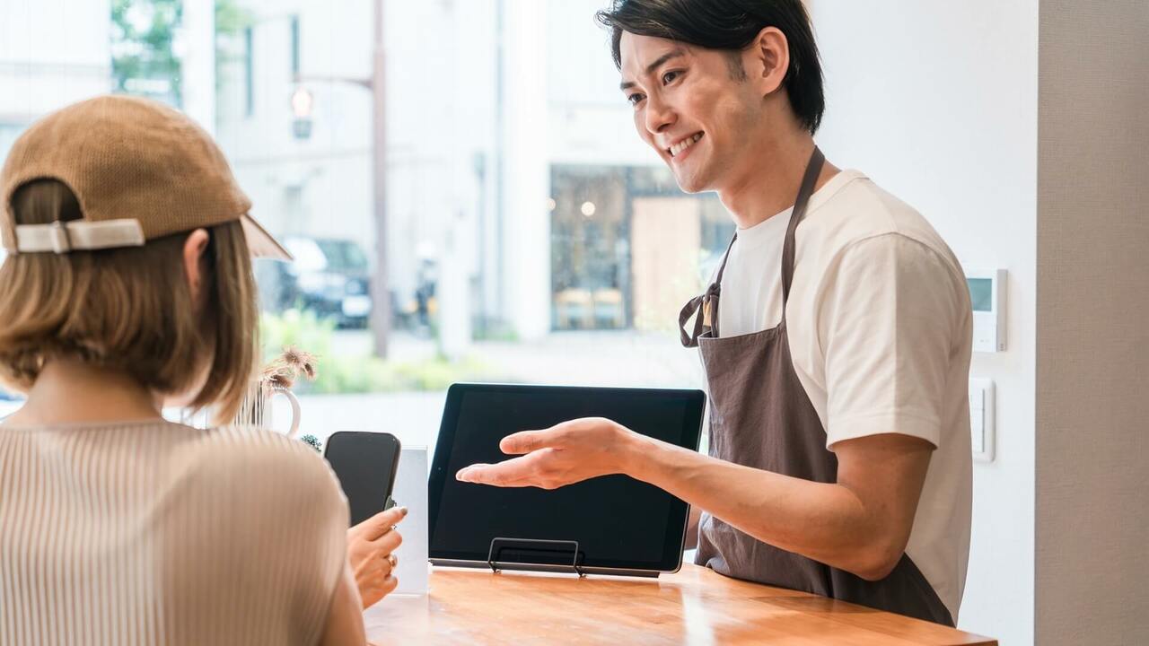 プラスナリタラボ株式会社で働く人の写真1枚目
