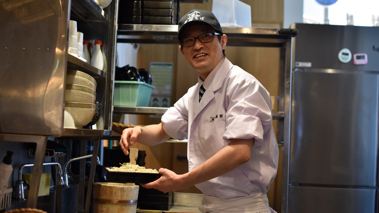 やぶそば やぶそば　広島駅新駅ビル店「ミナモア」店 うどん・そば | キッチンスタッフ)の求人の写真 4枚目