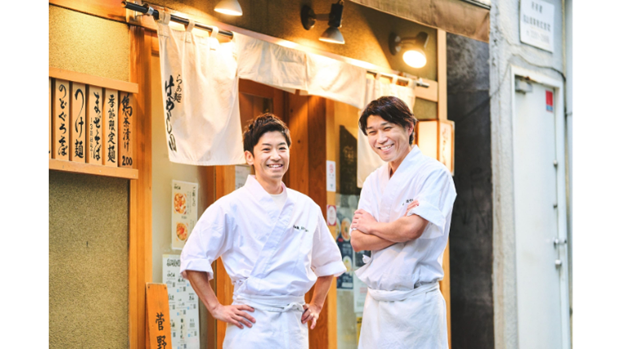 ラーメン事業部 らぁ麺 はやし田 道頓堀店 ラーメン | 店長・店長候補)の求人の写真 1枚目