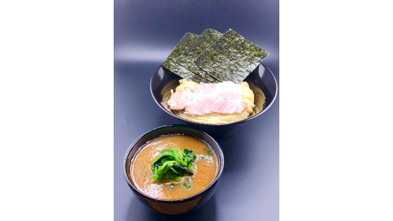 ラーメン事業部 横浜家系ラーメン みどり 仙台広瀬通り店 ラーメン | レストランサービス・ホールスタッフ)の求人の写真 4枚目