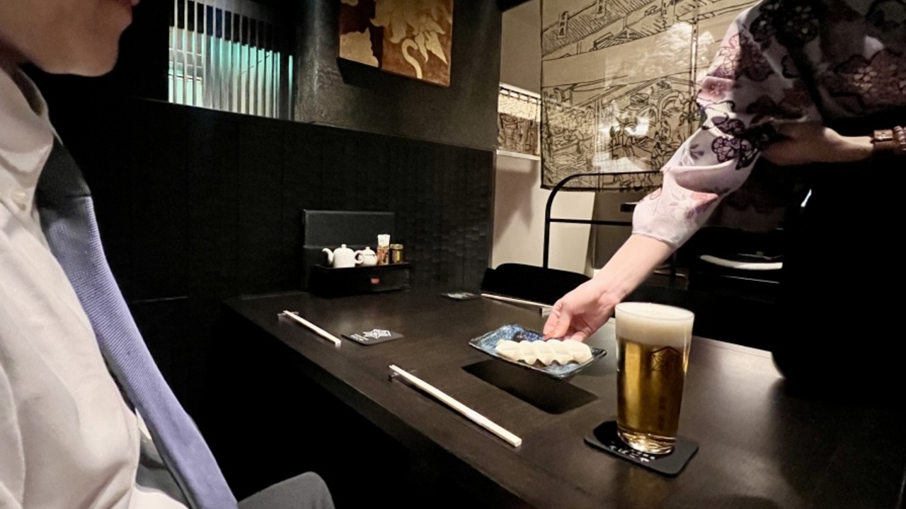 銀座そばごや|レストランサービス・ホールスタッフの求人画像1枚目