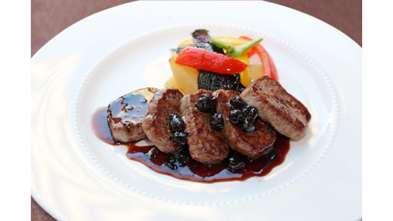 WINE & DINING DE'METER|レストランサービス・ホールスタッフの求人画像2枚目