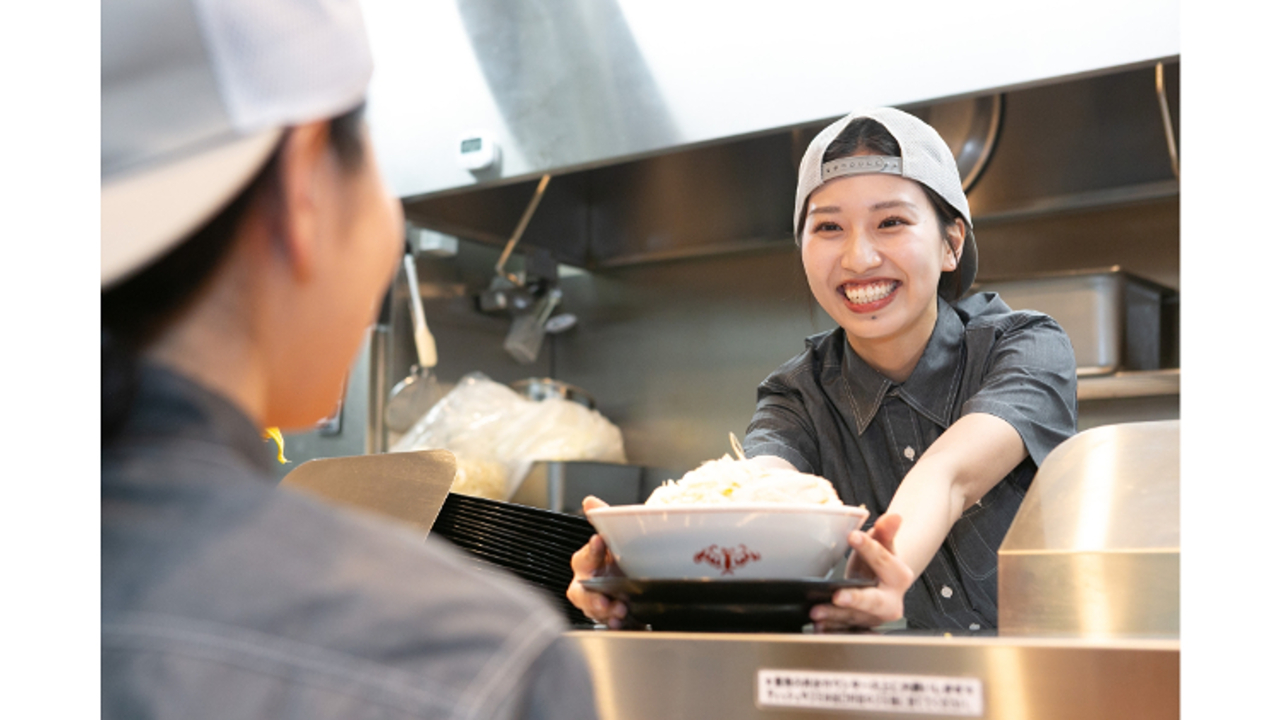 豚山 町田店(東京都町田市) ラーメン | 店長・店長候補)の求人の写真 1枚目