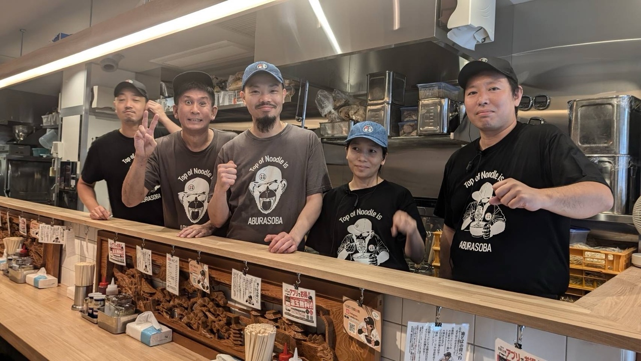 ラーメン事業部|レストランサービス・ホールスタッフの求人画像1枚目