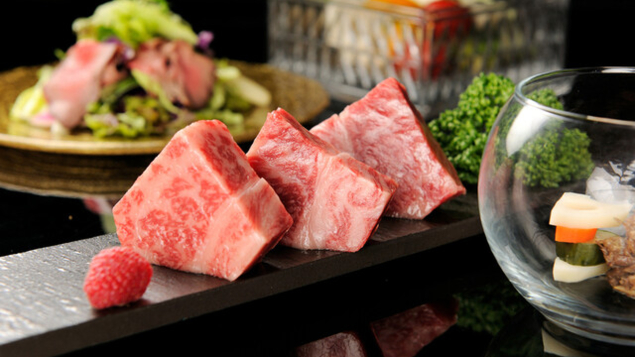 焼肉三郎|料理長・料理長候補の求人画像1枚目
