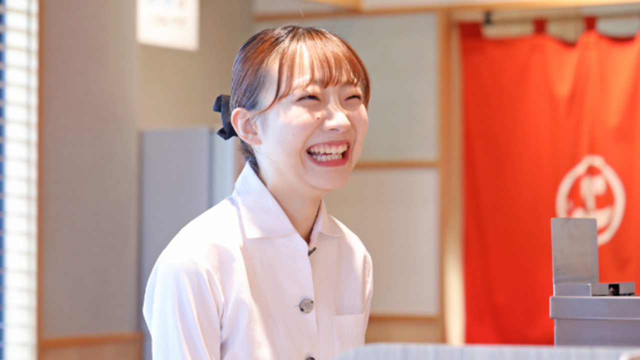 グルメ回転寿司函太郎|調理見習い・調理補助の求人画像1枚目