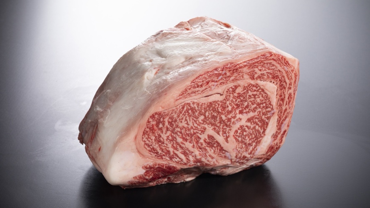 和牛農家が営む焼肉店 べぶ屋|キッチンスタッフの求人画像1枚目