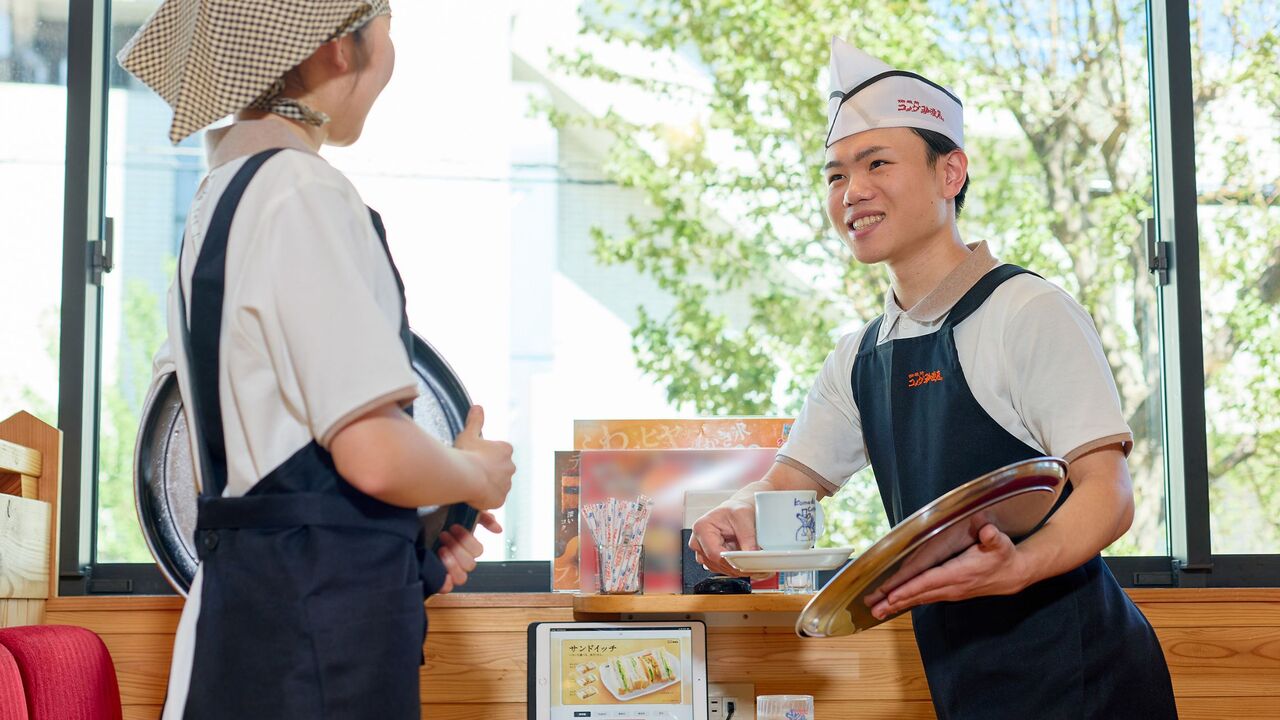コメダ珈琲店|店長・店長候補の求人画像1枚目