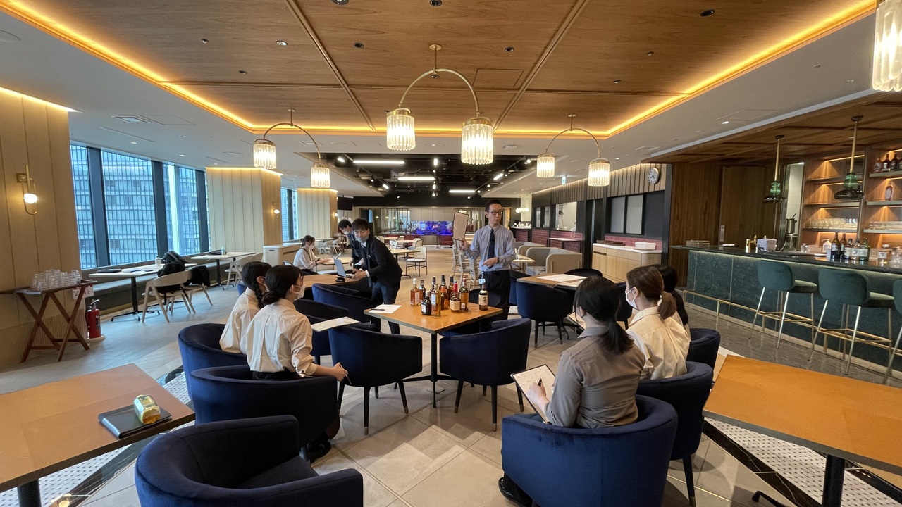 Lucy’s CAFE & DINING|店長・店長候補の求人画像2枚目