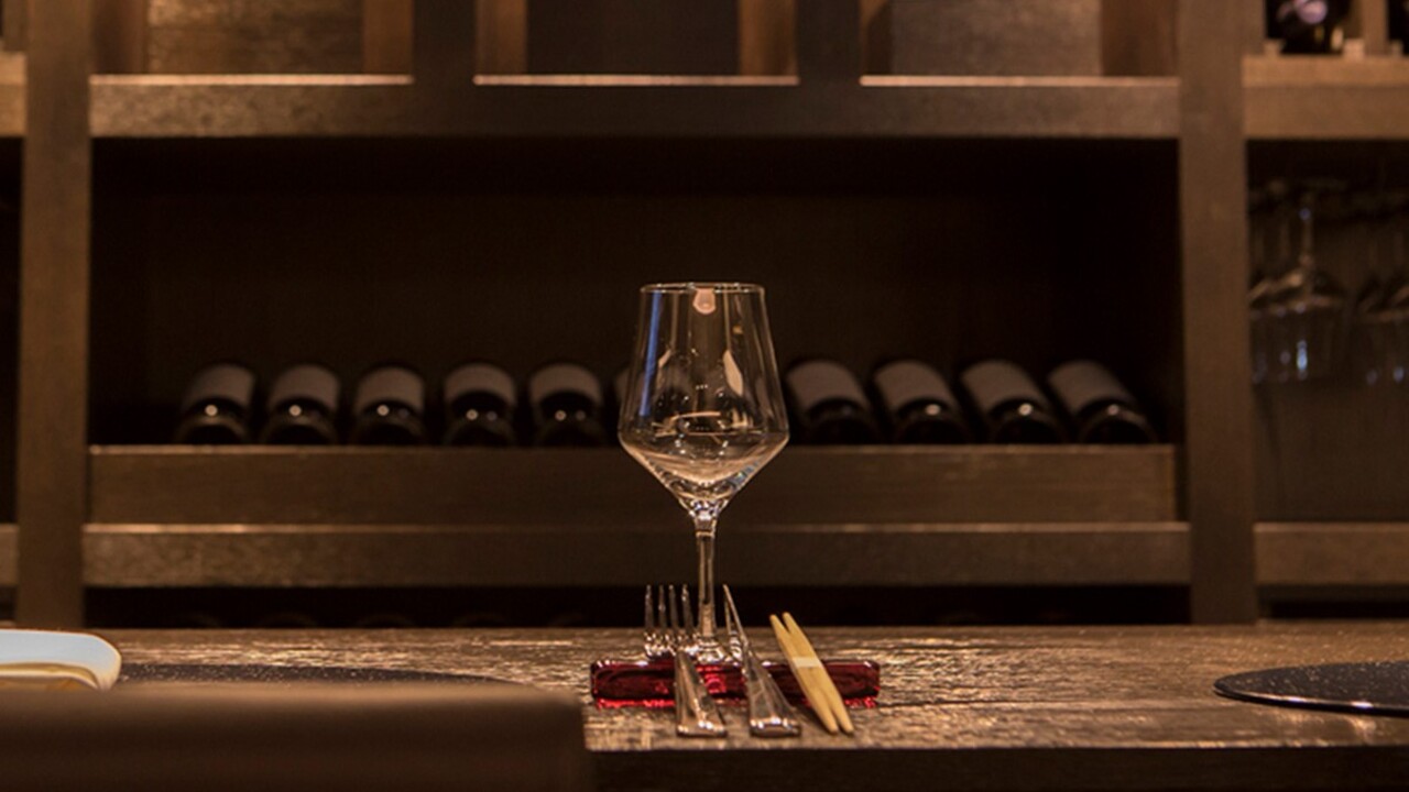 KENZO ESTATE WINERY 祇園店 フレンチ, 創作・ダイニングバー | レストランサービス・ホールスタッフ)の求人の写真 3枚目