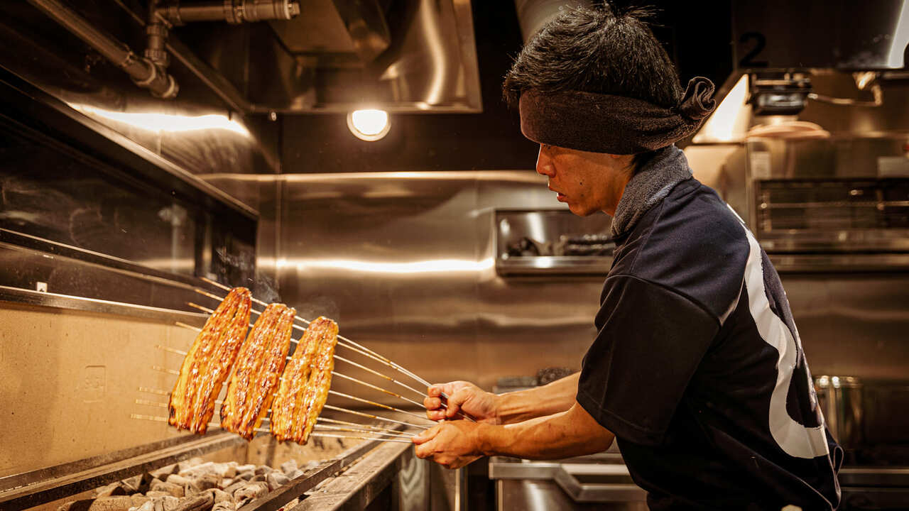 炭焼うな富士 炭焼うな富士　名駅店 和食, 日本料理・懐石料理 | 料理長・料理長候補)の求人の写真 3枚目