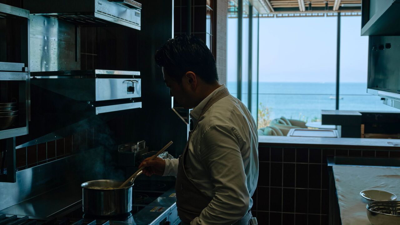 Casa CABaN HAYAMA|マネージャー・管理職(料飲)の求人画像1枚目