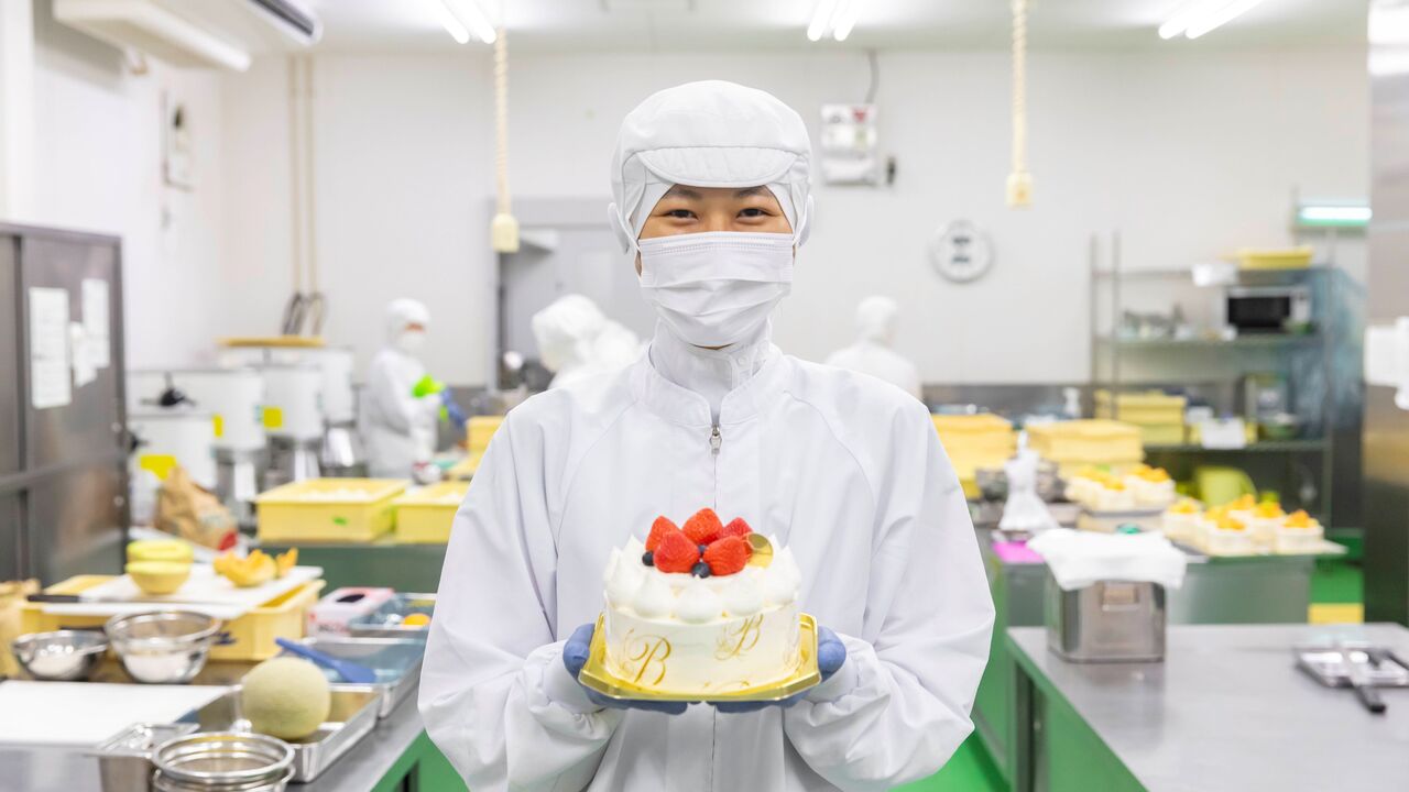 ブールミッシュ 枚方研究工場 パティスリー・ケーキ屋 | パティシエ)の求人の写真 1枚目
