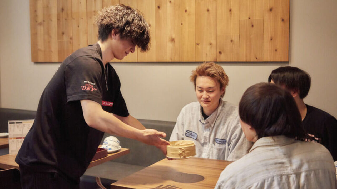 牡蠣ノ上にも三年。 新潟駅前店 和食, 寿司・鮨 | 販売スタッフ)の求人の写真