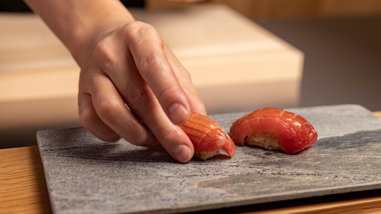SUSHI BANYA KAI|料理長・料理長候補の求人画像1枚目