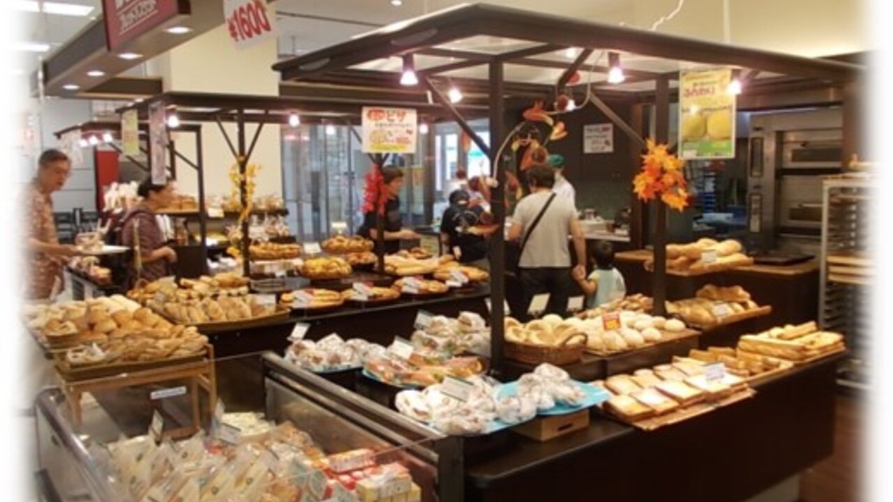 バンデロール パン工場 入間店 カフェ, ベーカリー・ブーランジェリー | 店長・店長候補)の求人の写真 3枚目