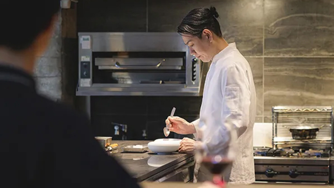 SHIROIYA HOTEL 白井屋ホテル|キッチンスタッフの求人画像1枚目