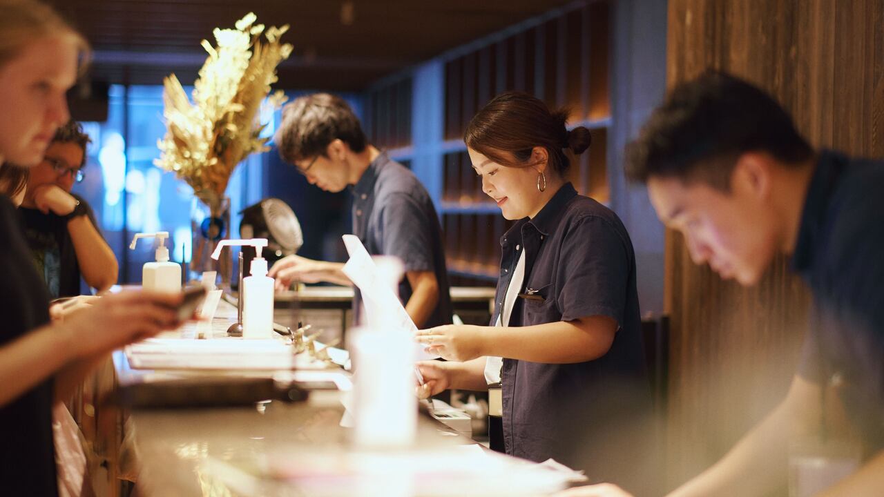 株式会社PIECE（PIECE HOTEL GROUP）|フロントスタッフの求人画像1枚目