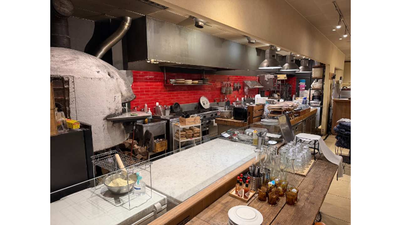 HILL SIDE CAFE BASEL|店長・店長候補の求人画像1枚目