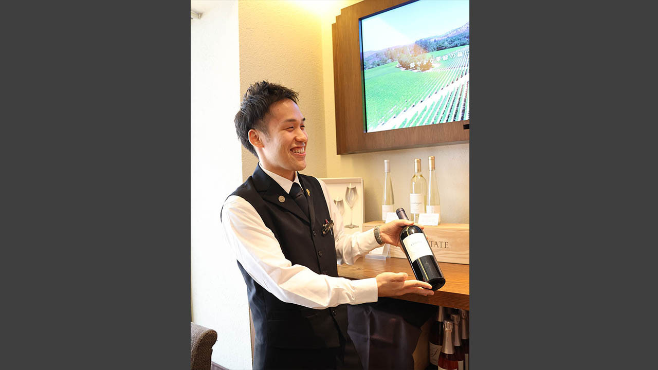 KENZO ESTATE WINERY|レストランサービス・ホールスタッフの求人画像1枚目