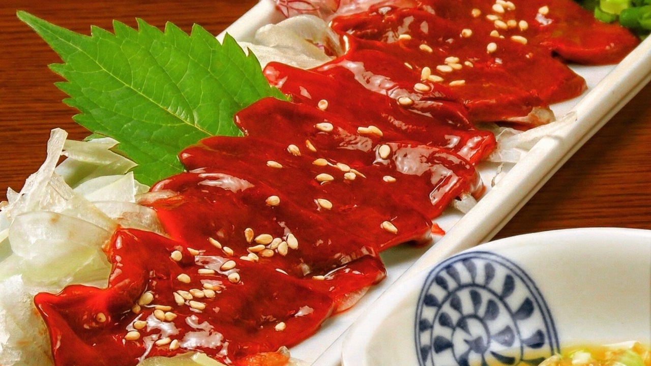 大衆馬肉酒場 三村|料理長・料理長候補の求人画像4枚目