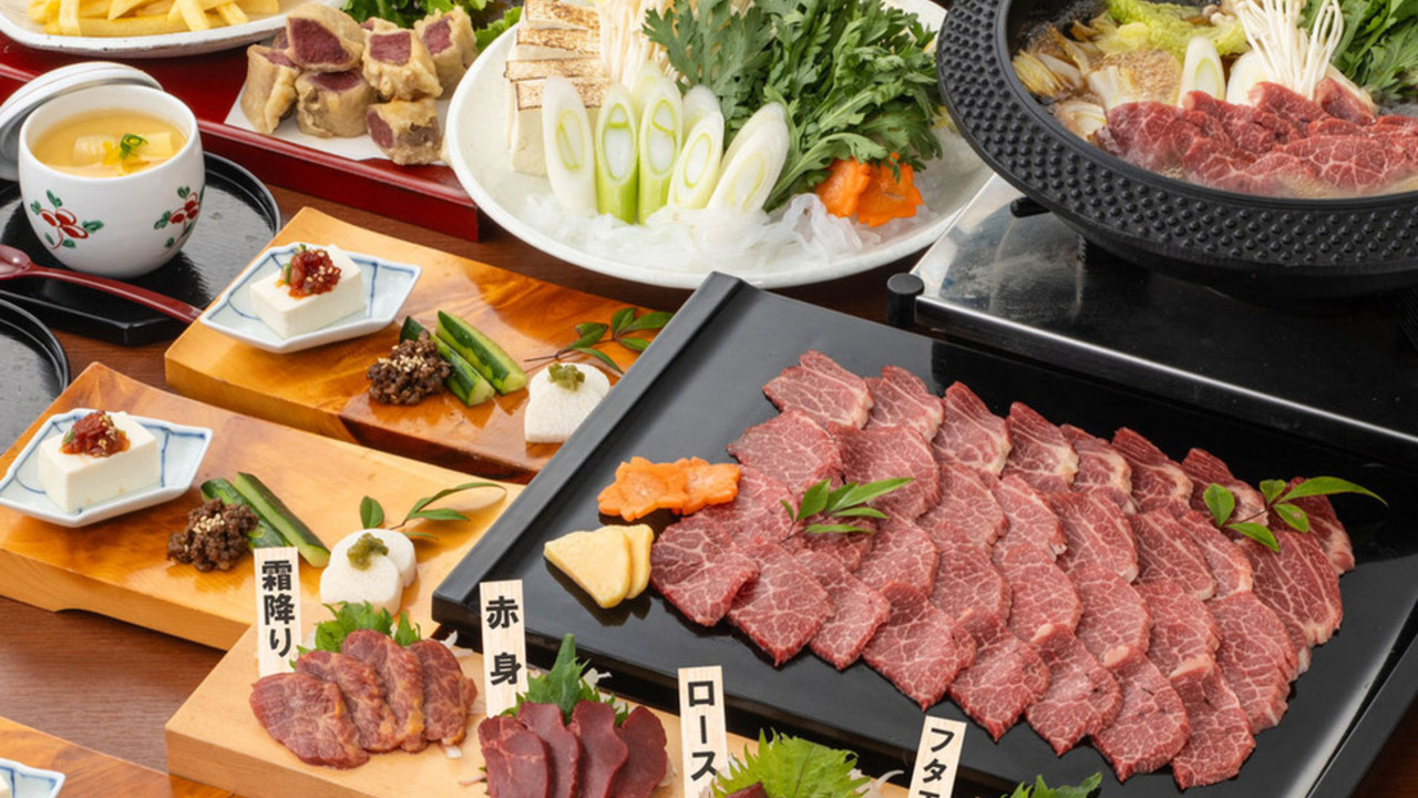 大衆馬肉酒場 三村|店長・店長候補の求人画像1枚目