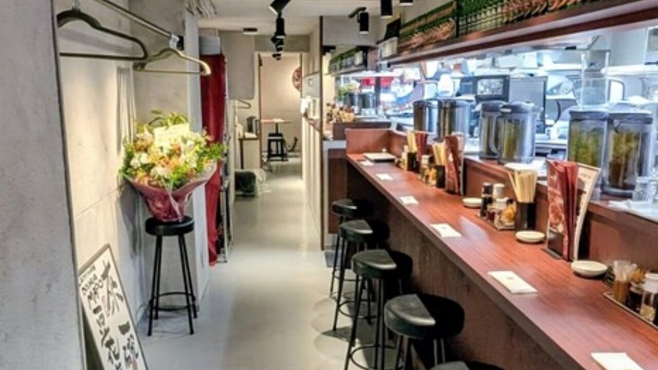麻布飯店|レストランサービス・ホールスタッフの求人画像2枚目