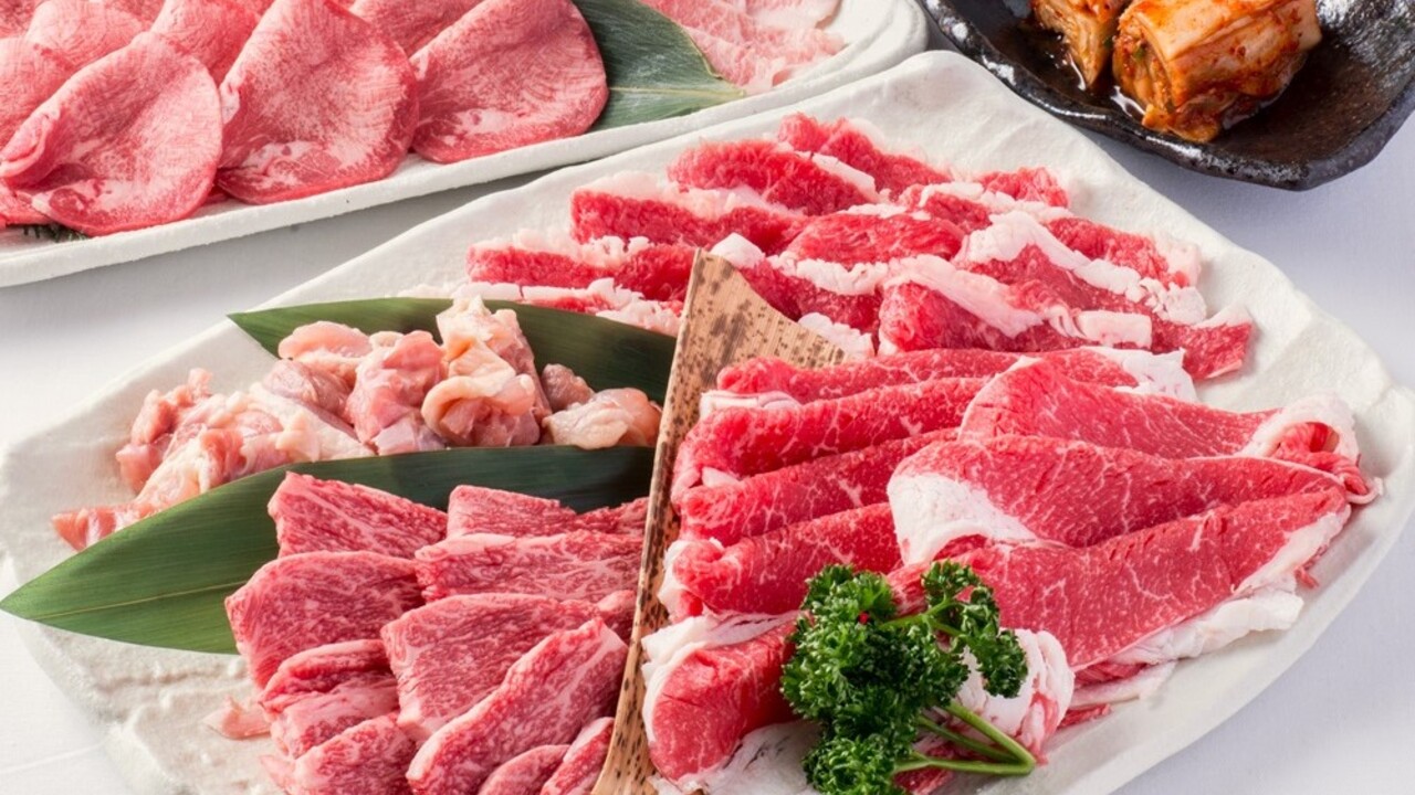 黒毛和牛焼肉　ビーファーズ|レストランサービス・ホールスタッフの求人画像1枚目