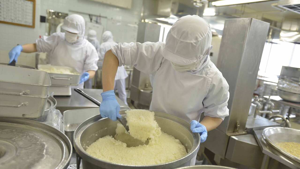 学校給食 都立大塚ろう学校 給食・社員食堂・介護・病院 | その他(仕事内容))の求人の写真 2枚目