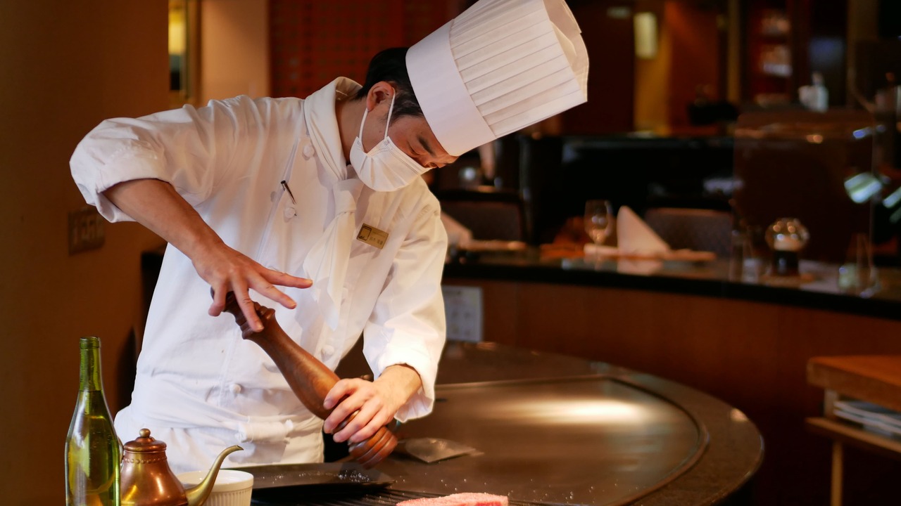 鉄板グリル鎌倉山 和食, ステーキ・鉄板焼き | 料理長・料理長候補)の求人の写真 4枚目