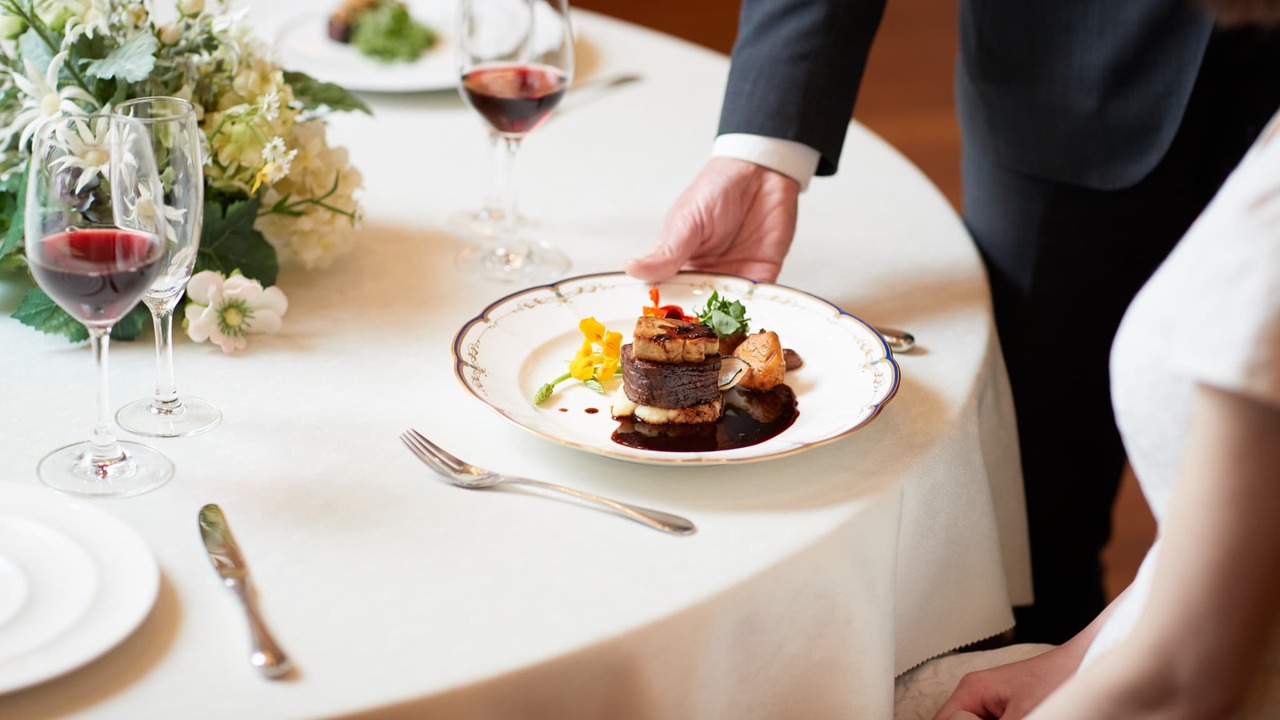 RESTAURANT mitte|ウェディングプランナーの求人画像1枚目