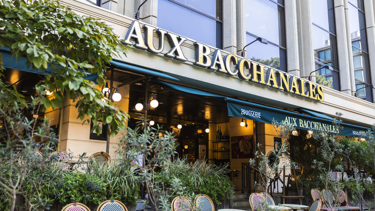 AUX BACCHANALES 博多店 フレンチ, カフェ | 料理長・料理長候補)の求人の写真 2枚目