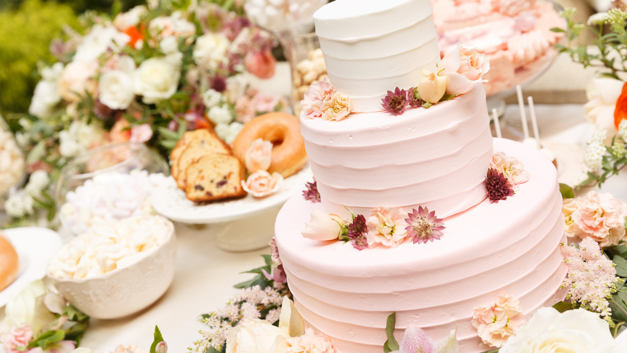 結婚式場キャメロットヒルズ Camelot Hills パティスリー・ケーキ屋, ブライダル | パティシエ)の求人の写真 1枚目