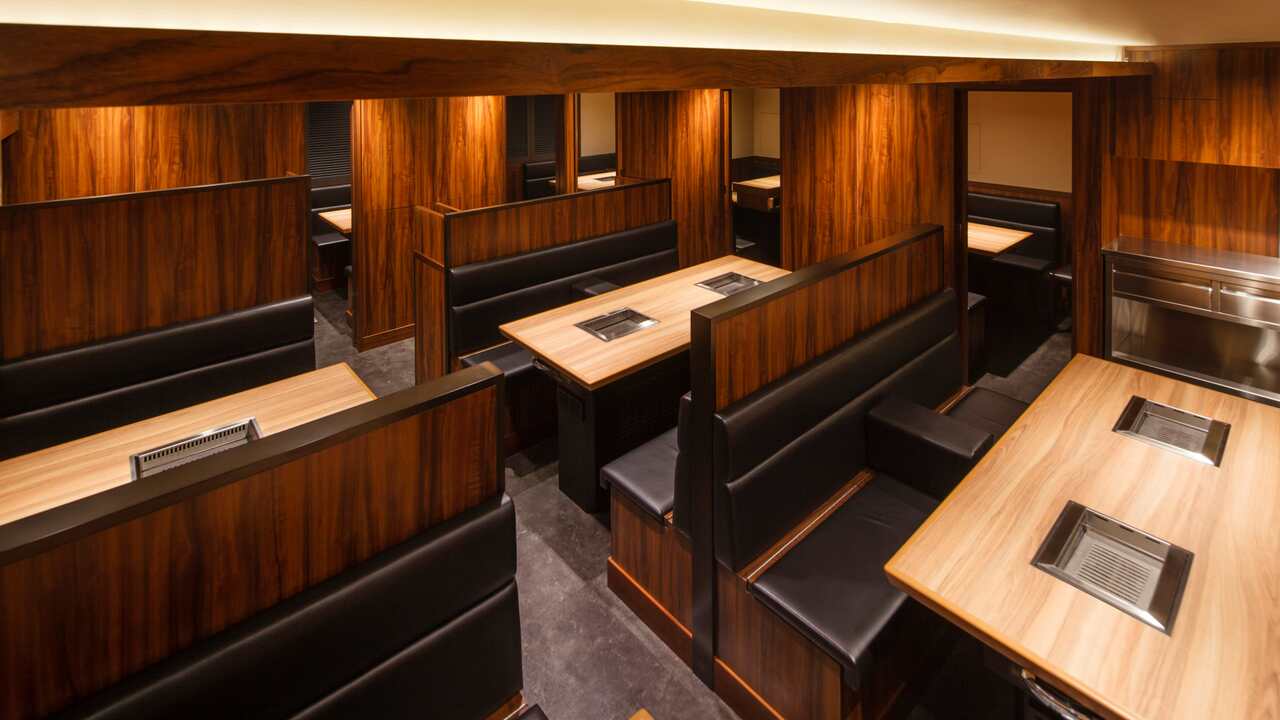 焼肉ホルモン稲田|店長・店長候補の求人画像1枚目