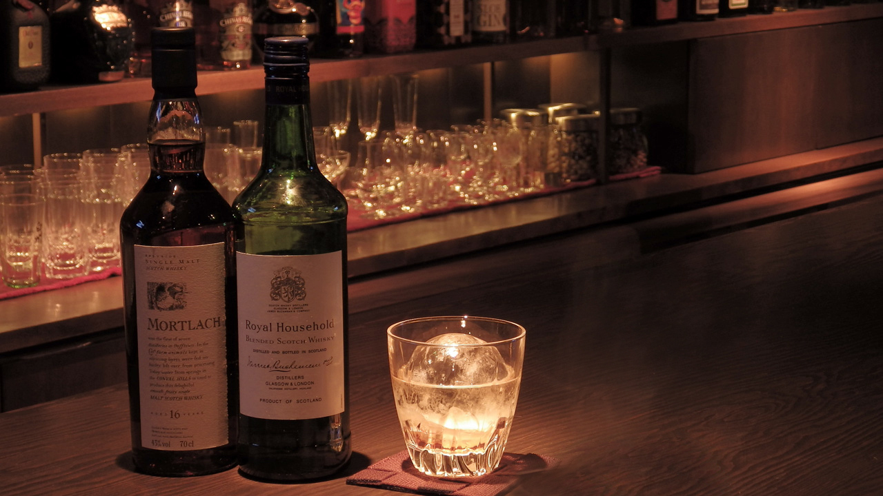 J's　Bar|レストランサービス・ホールスタッフの求人画像1枚目