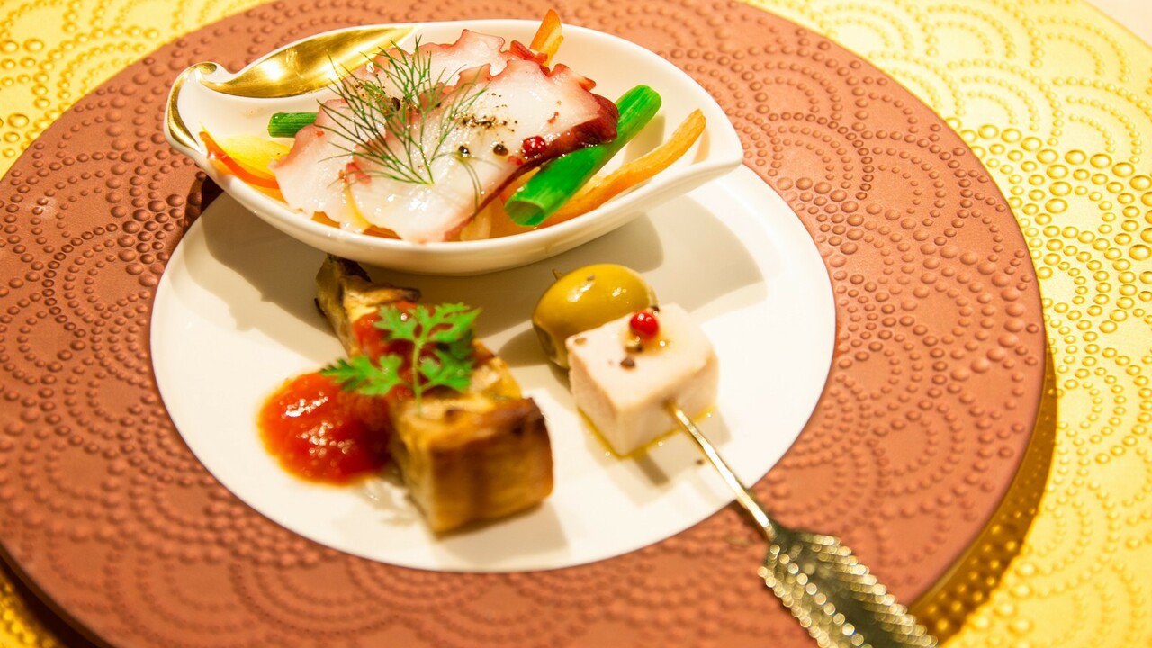 Bar Dining FIVE Arrows|料理長・料理長候補の求人画像2枚目