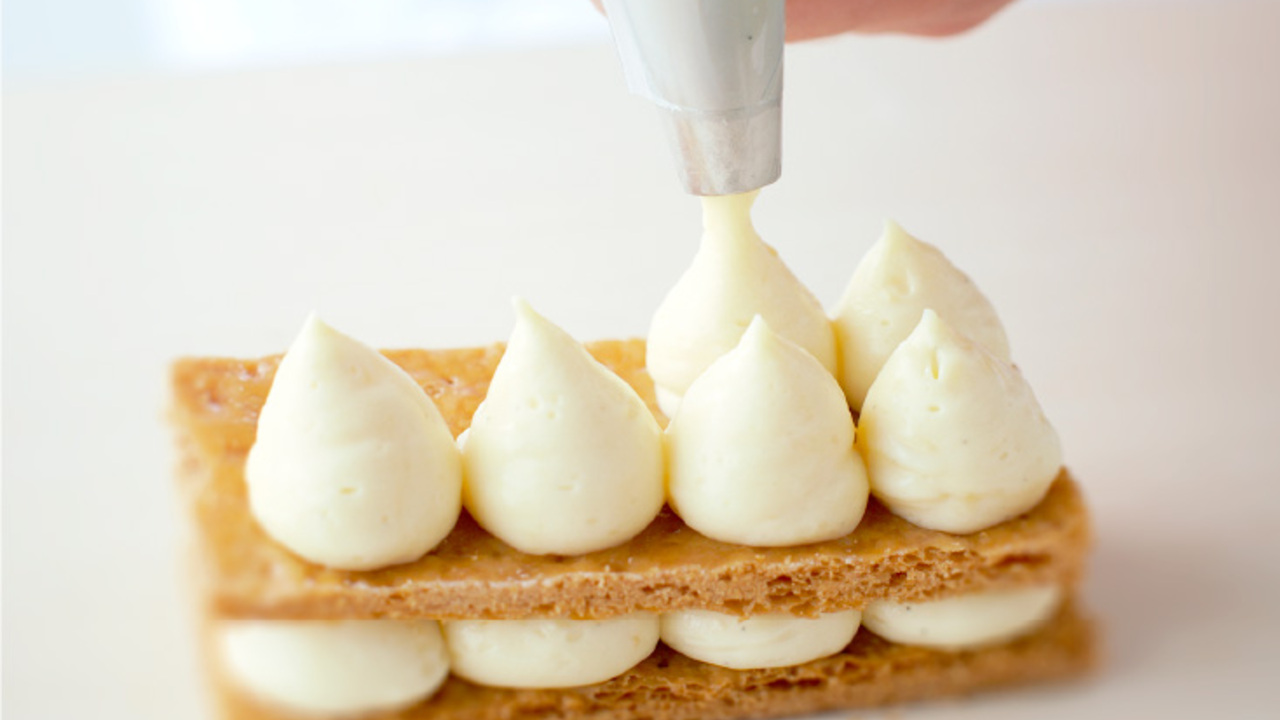 ノワ・ドゥ・ブール|パティシエの求人画像1枚目