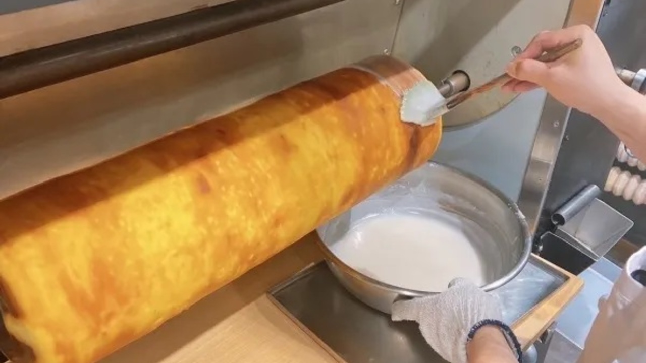 ヴィヨン  ヴィヨン二子玉川工房 パティスリー・ケーキ屋 | パティシエ)の求人の写真 1枚目