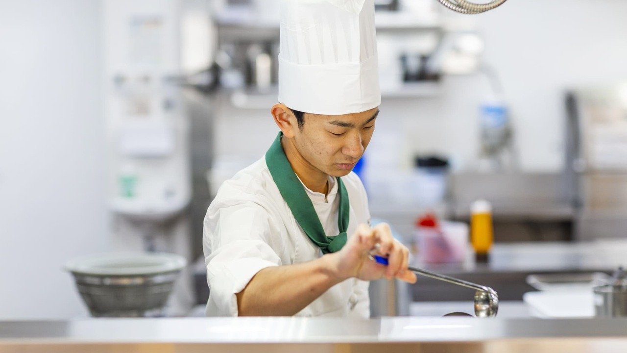 どうとんぼり神座|料理長・料理長候補の求人画像1枚目