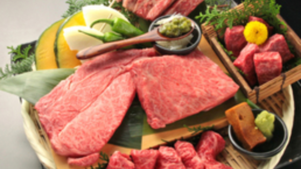 肉匠 牛虎|店長・店長候補の求人画像1枚目