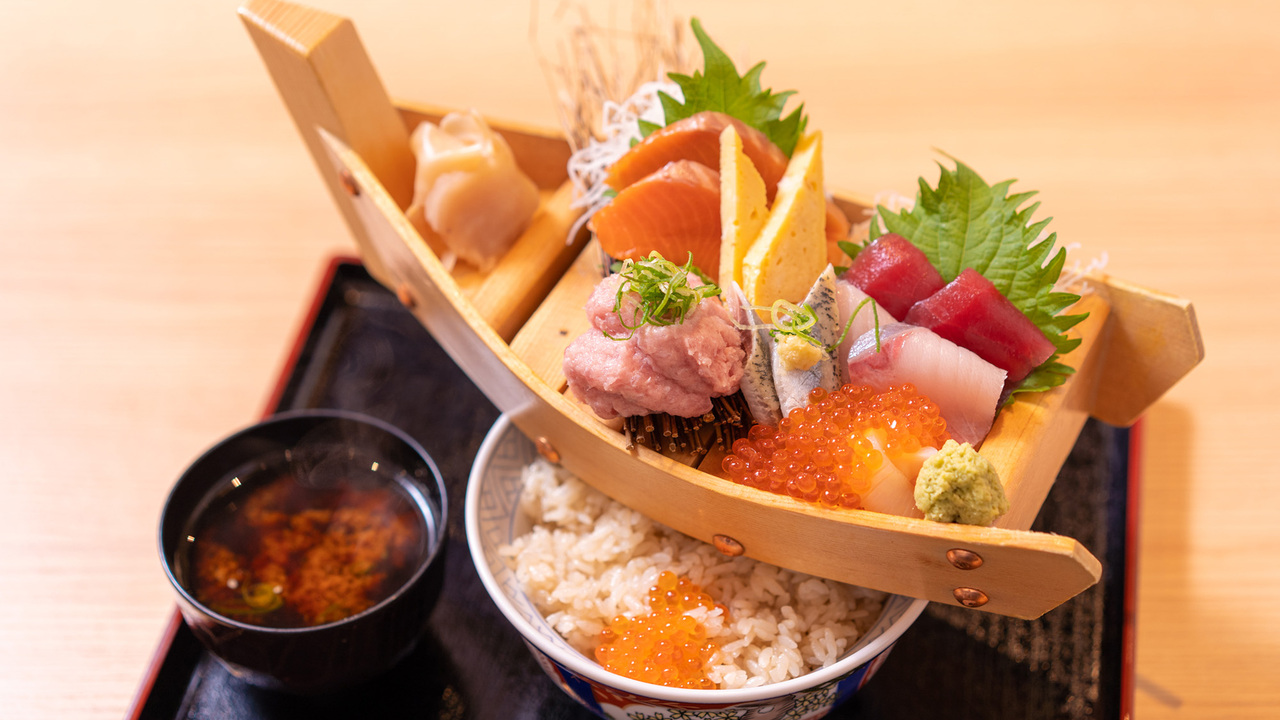 鮨・酒・肴　杉玉|キッチンスタッフの求人画像3枚目