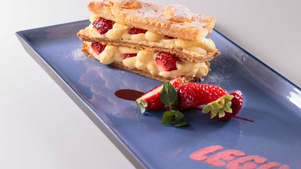 LEGOLAND(R) Japan Hotel|料理長・料理長候補の求人画像1枚目