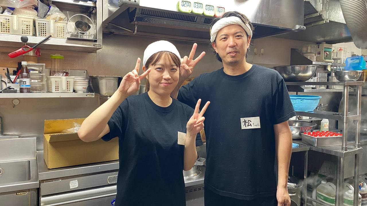 豚山|レストランサービス・ホールスタッフの求人画像1枚目