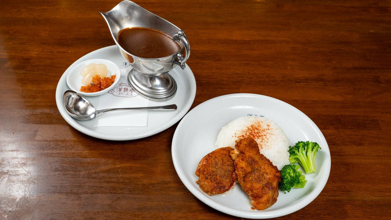 洋食亭ブラームス|調理見習い・調理補助の求人画像1枚目