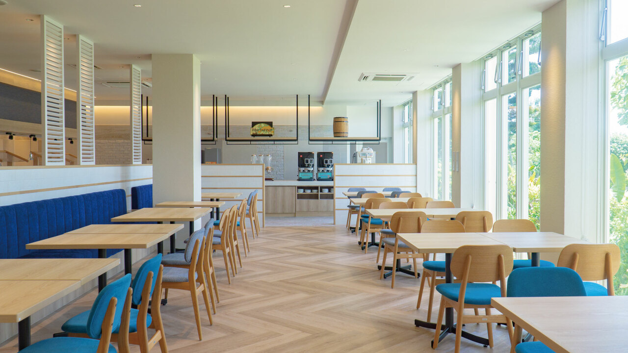 シギラセブンマイルズリゾート|フロントスタッフの求人画像1枚目