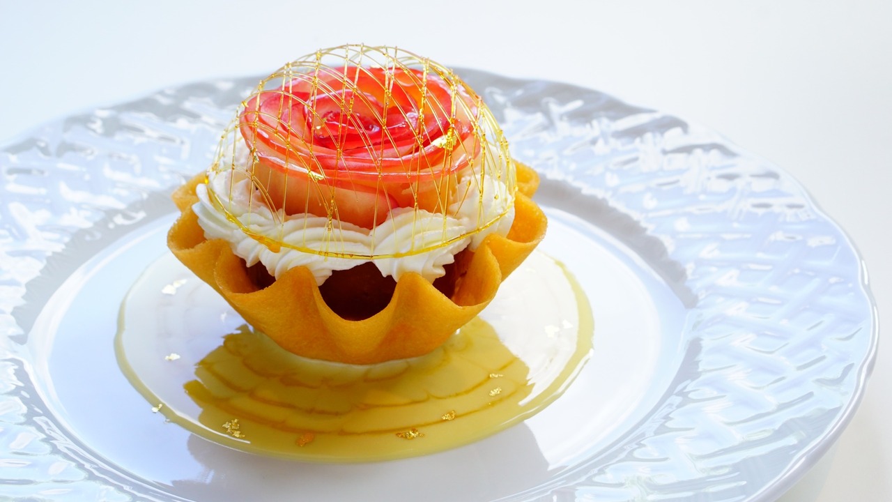 デザートカフェ長楽館|パティシエの求人画像3枚目