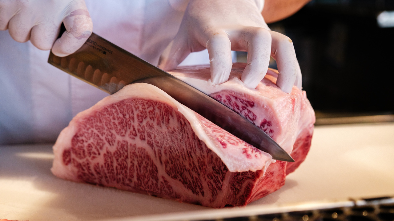 肉の天満屋|料理長・料理長候補の求人画像3枚目